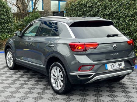 2023 Volkswagen T-Roc - photo 5