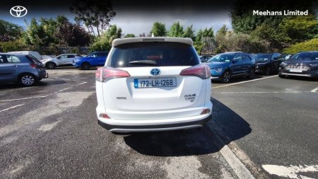 2017 Toyota RAV4 - photo 4