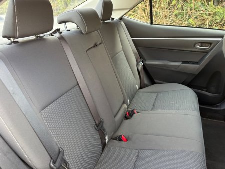2017 Toyota Corolla - photo 8