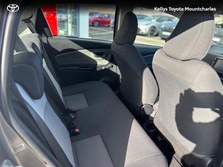 2020 Toyota Yaris - photo 5