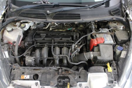 2012 Ford Fiesta - photo 4