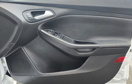 2017 Ford Focus - photo 20