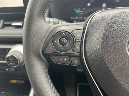 2025 Toyota RAV4 - photo 17