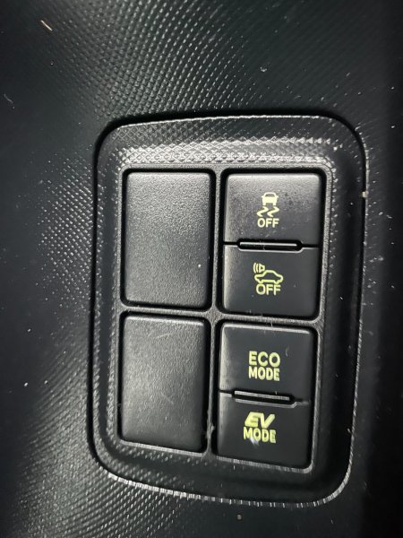2017 Toyota Aqua - photo 15