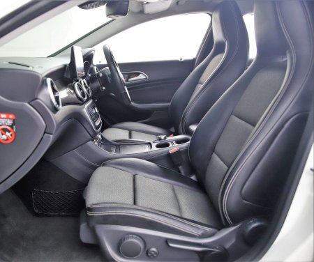 2016 Mercedes-Benz CLA - photo 15