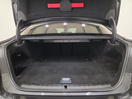 2022 BMW 5-Series - photo 13