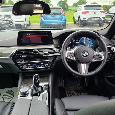 2019 BMW 5-Series - photo 12