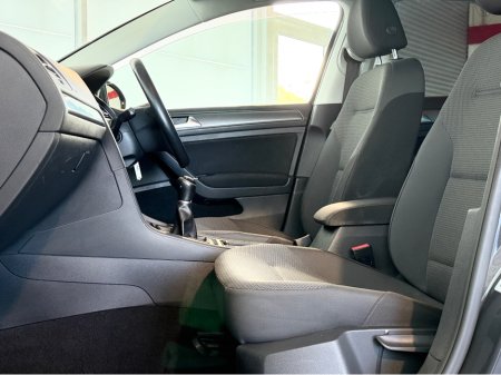 2018 Volkswagen Golf - photo 9