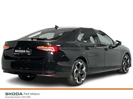 2025 Skoda Superb - photo 3