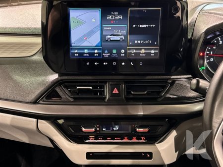 2024 Suzuki Swift - photo 17