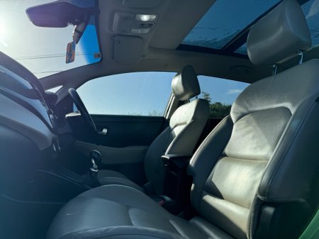 2017 Kia Carens - photo 8