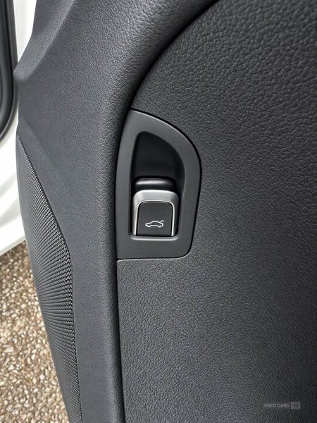 2015 Audi A4 - photo 28