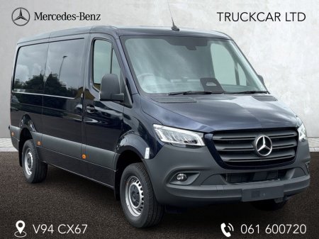 2027 Mercedes-Benz Sprinter - photo 2