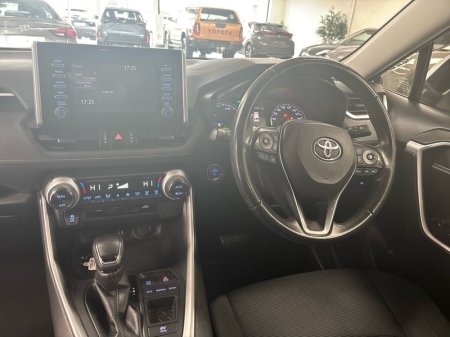 2019 Toyota RAV4 - photo 8