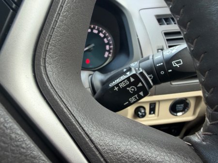 2018 Toyota Land Cruiser - photo 14