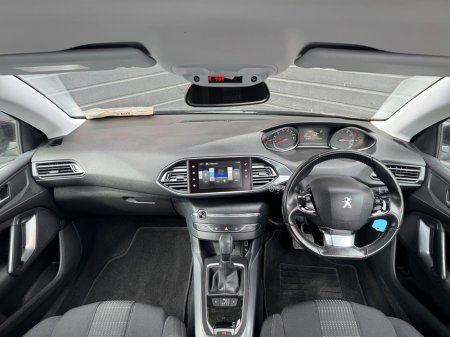 2014 Peugeot 308 - photo 14
