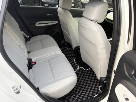 2021 Honda Fit - photo 16