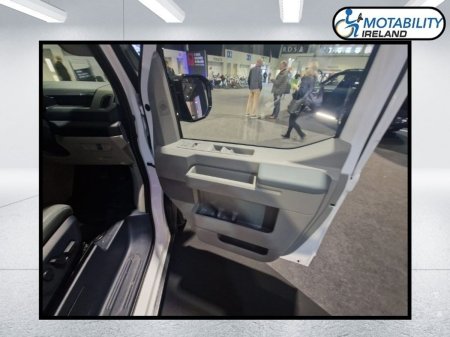 2026 Kia PV5 - photo 14