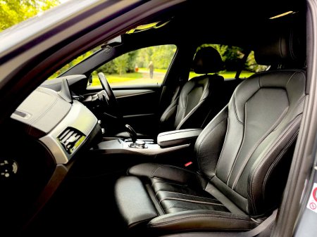2017 BMW 5-Series - photo 16