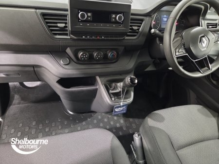 2024 Renault Trafic - photo 16