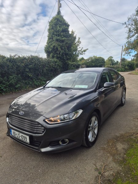 2015 Ford Mondeo - photo 12