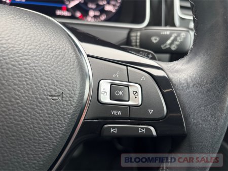 2019 Volkswagen Golf - photo 24