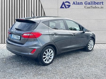 2020 Ford Fiesta - photo 8