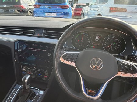 2022 Volkswagen Passat - photo 33