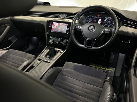 2019 Volkswagen Passat - photo 18