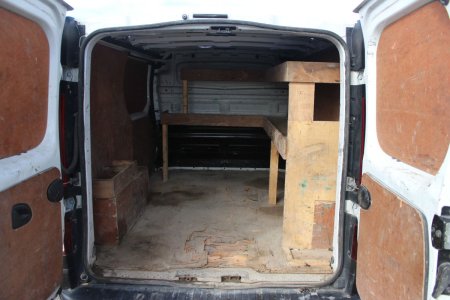 2019 Nissan NV300 - photo 16