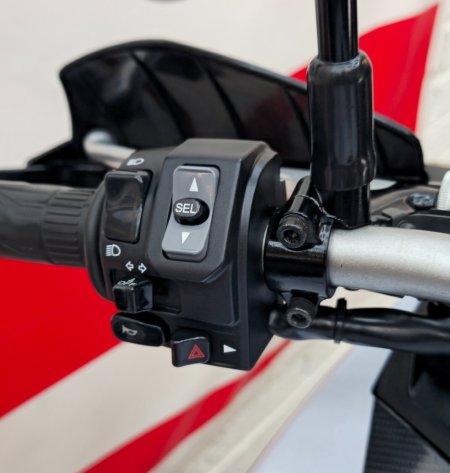 2012 Kawasaki Versys - photo 12