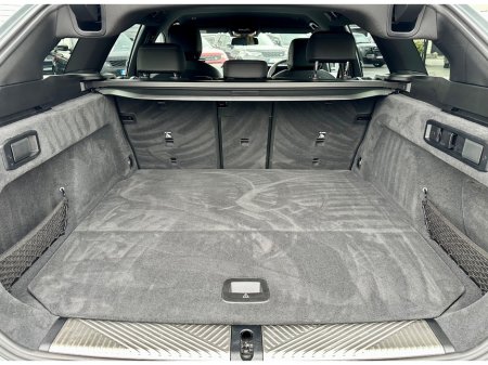 2026 BMW 5-Series - photo 31