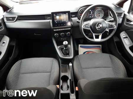 2023 Renault Clio - photo 2