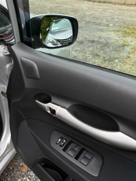 2011 Toyota Auris - photo 27