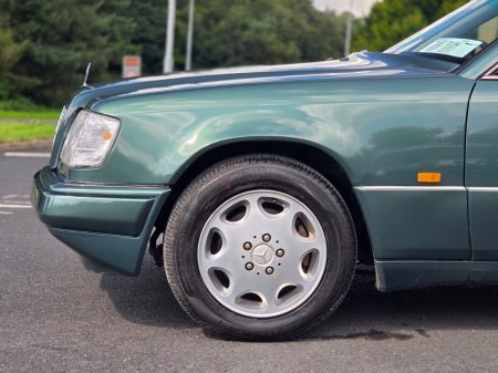 1995 Mercedes-Benz E-Class - photo 2