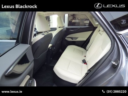 2025 Lexus NX 450h+ - photo 9
