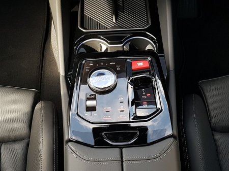 2026 BMW M5 - photo 10