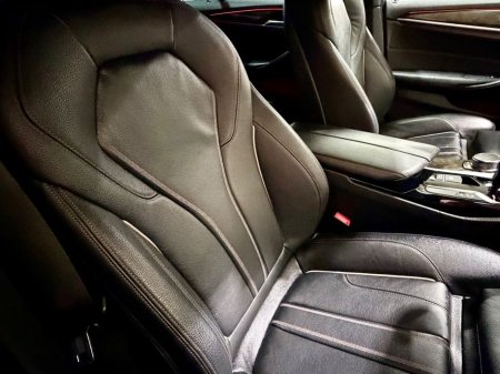 2017 BMW 5-Series - photo 7
