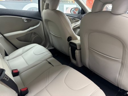 2018 Volvo V40 - photo 18
