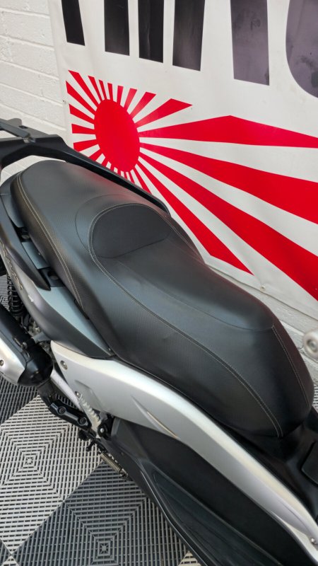 2014 YAMAHA X-Max - photo 8