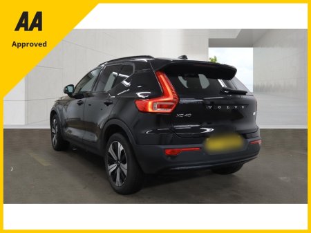 2023 Volvo XC40 - photo 3