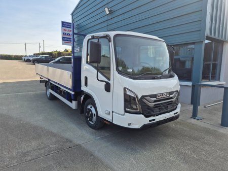 2026 ISUZU NPR