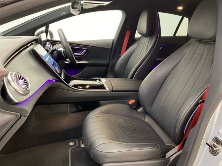 2025 Mercedes-Benz EQE - photo 13