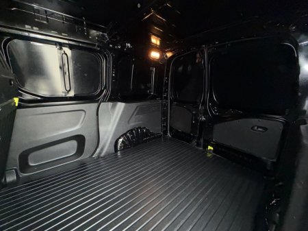 2023 Citroen Berlingo - photo 9