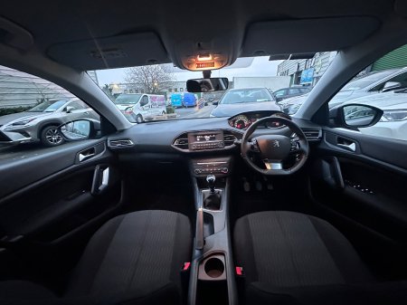 2020 Peugeot 308 - photo 9