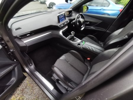 2018 Peugeot 5008 - photo 13