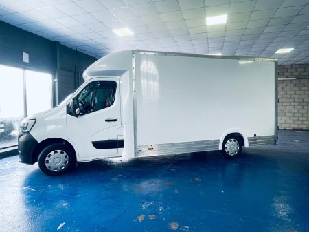 2023 Renault Master
