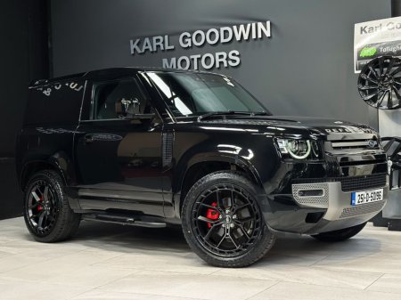 2025 Land Rover Defender 90 3.0D I6 300 PS X-Dynamic HSE