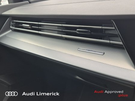2025 Audi A3 - photo 33