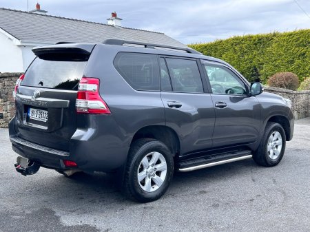 2016 Toyota Land Cruiser - photo 22